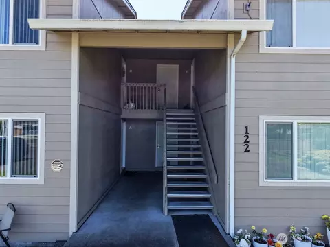 Exterior - 122 169th St E, Spanaway, WA 98387 photo 2 of 8