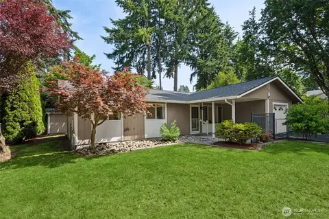 501 125th St S, Tacoma, WA 98444