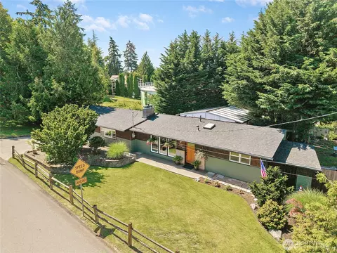 View/Area - 10157 NE 200th St, Bothell, WA 98011 photo 2 of 3
