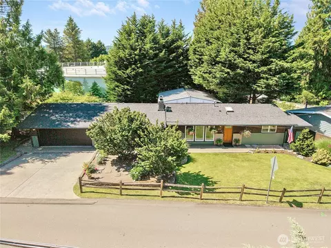 10157 NE 200th St, Bothell, WA 98011