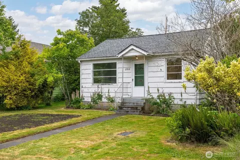 2812 Vallette St, Bellingham, WA 98225