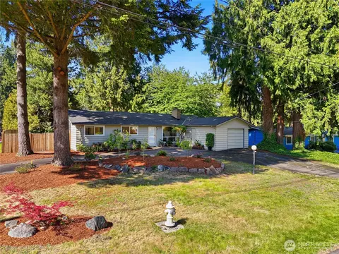 7825 189th Pl SW, Edmonds, WA 98026