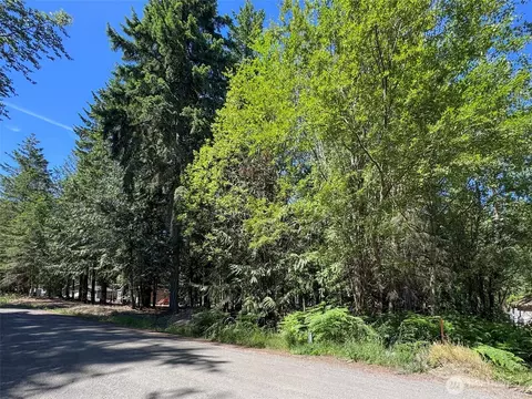 9999 N Bagley Creek Rd, Port Angeles, WA 98362