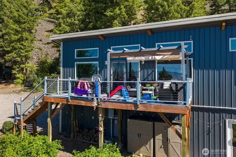5579 Big Springs Ranch Rd, Wenatchee, WA 98801