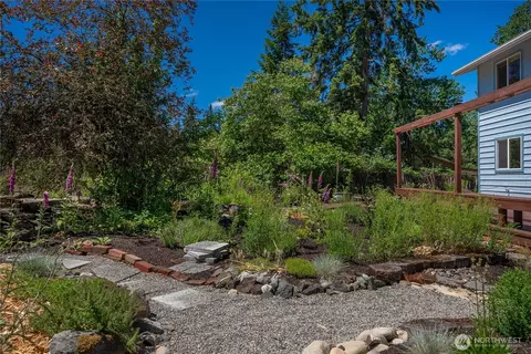 Exterior - 1214 276th St E, Spanaway, WA 98387 photo 11 of 12