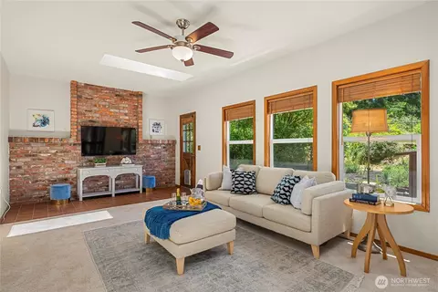 Living - 1214 276th St E, Spanaway, WA 98387 photo 3 of 5