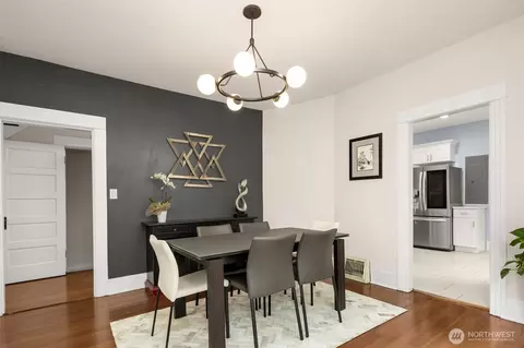 Dining - 325 23rd Ave E, Seattle, WA 98112 photo 1 of 3