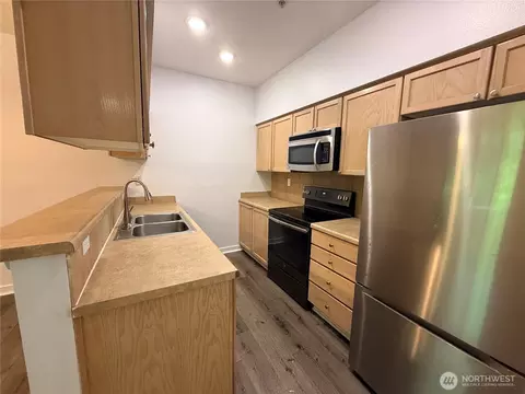 18930 Bothell Everett Hwy #C104, Bothell, WA 98012 photo 5