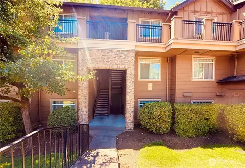 18930 Bothell Everett Hwy #C104, Bothell, WA 98012