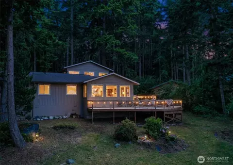 1311 Lopez Rd, Lopez Island, WA 98261
