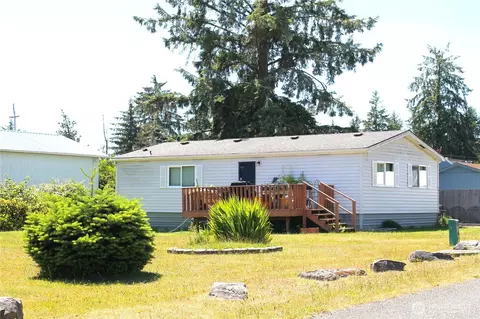 279 W Oregon Ave, Westport, WA 98595