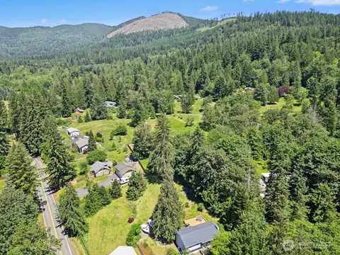 26910 SE 154th Pl, Issaquah, WA 98027