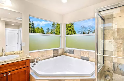 18638 92nd Ave NE, Bothell, WA 98011 photo 23