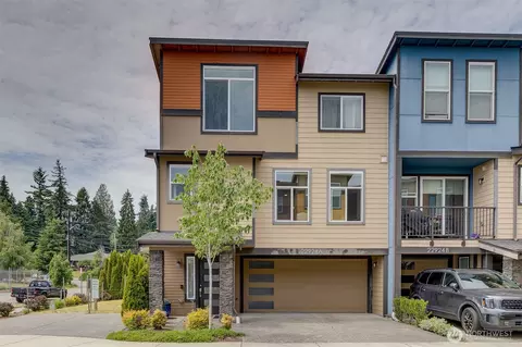 22924 79th Ln W #A, Edmonds, WA 98026