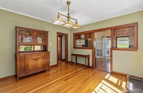 Dining - 2605 21st St, Everett, WA 98201 photo 2 of 2
