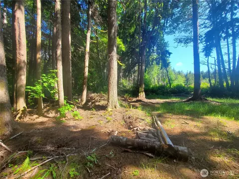 46 A North Shore Pl, Hoquiam, WA 98550