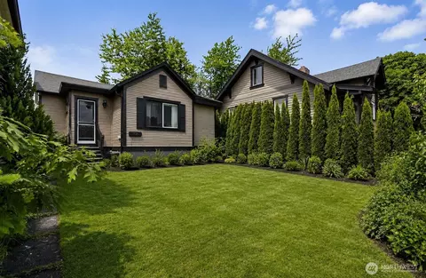 Exterior - 2512 Cedar St, Everett, WA 98201 photo 8 of 8