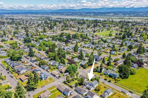 View/Area - 2512 Cedar St, Everett, WA 98201 photo 8 of 10