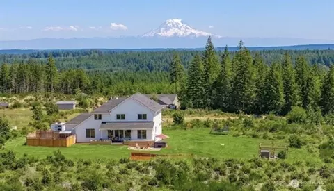 381 E Benson Ridge Rd, Grapeview, WA 98546