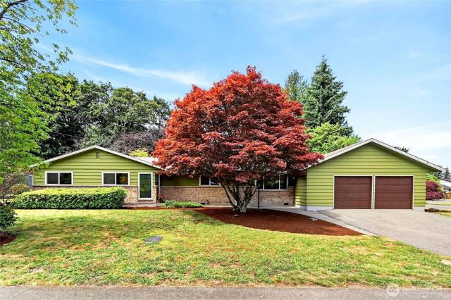20003 3rd Pl SW, Normandy Park, WA 98166