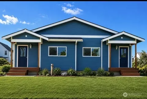 221 Marine View Dr SW, Ocean Shores, WA 98569