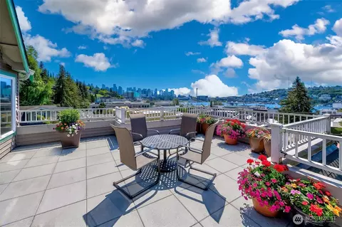 1906 Franklin Pl E #201, Seattle, WA 98102