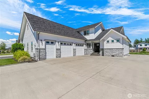 814 Rye Ct, Lynden, WA 98264