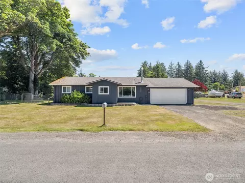 25902 Z St, Ocean Park, WA 98640
