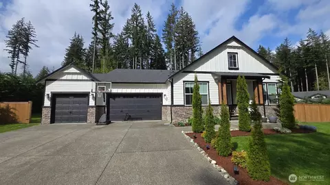 11817 137th Dr NE, Lake Stevens, WA 98258