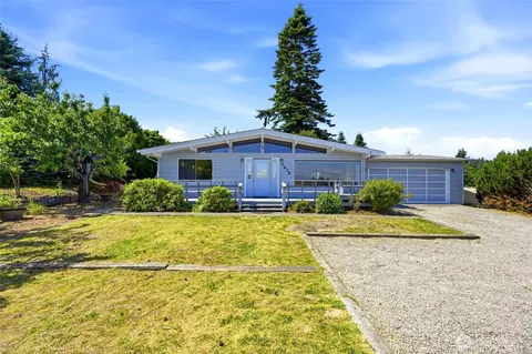 1838 Edgewood Dr, Camano Island, WA 98282