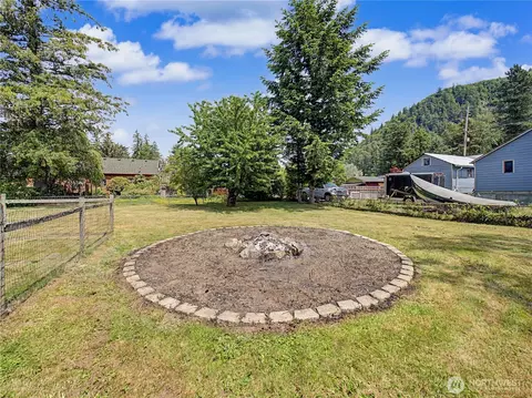 Exterior - 35314 312th Way SE, Enumclaw, WA 98022 photo 8 of 10