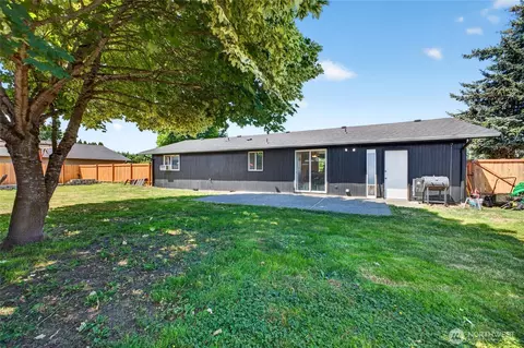 Exterior - 405 Johnson St, Enumclaw, WA 98022 photo 4 of 5