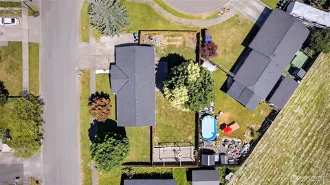 View/Area - 405 Johnson St, Enumclaw, WA 98022 photo 2 of 2