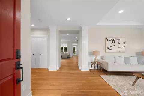 Entry Way - 18720 33rd Ave SE, Bothell, WA 98012 photo 1 of 1