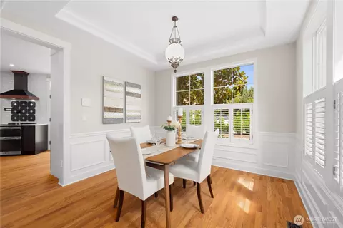 Dining - 18720 33rd Ave SE, Bothell, WA 98012 photo 2 of 2
