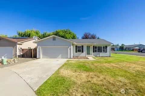 111 E Queen Pl, Ellensburg, WA 98926