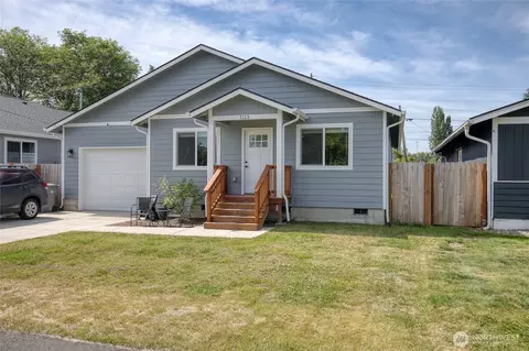 1113 W Schley St, Aberdeen, WA 98520