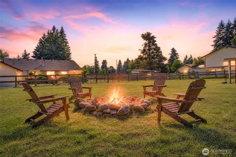 9505 Bridge Rd SE, Yelm, WA 98597