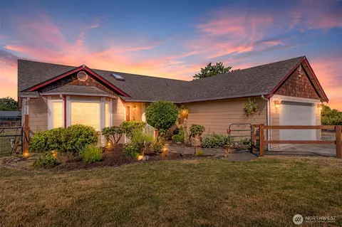 9505 Bridge Rd SE, Yelm, WA 98597