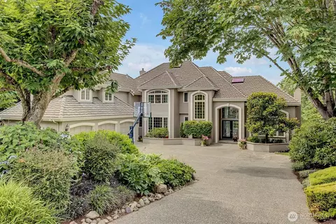 13935 209th Ave NE, Woodinville, WA 98077
