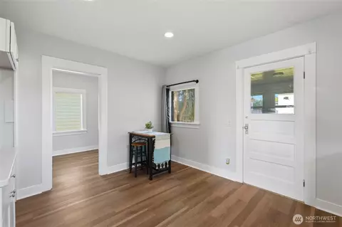 Entry Way - 1608 Cedar St, Everett, WA 98201 photo 1 of 1