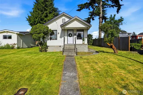 Exterior - 1608 Cedar St, Everett, WA 98201 photo 8 of 8