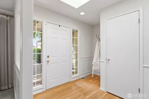 Entry Way - 1419 243rd Pl SE, Bothell, WA 98021 photo 3 of 3