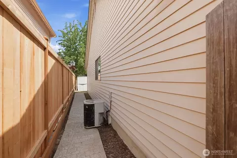 Other - 1419 243rd Pl SE, Bothell, WA 98021 photo 4 of 5