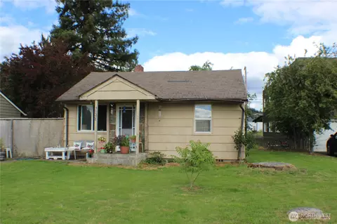 336 SW 15th St, Chehalis, WA 98532