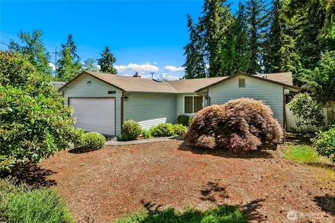 20813 53rd Ave W, Lynnwood, WA 98036