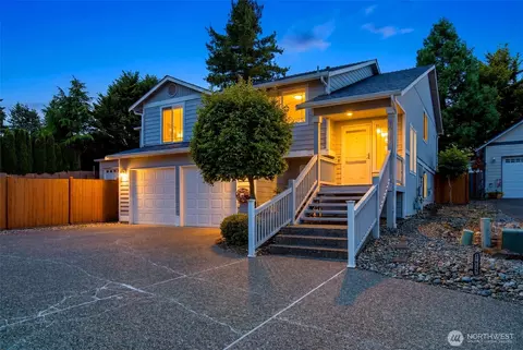 7624 E Casino Rd, Everett, WA 98203
