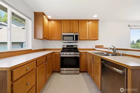 7624 E Casino Rd, Everett, WA 98203 photo 8