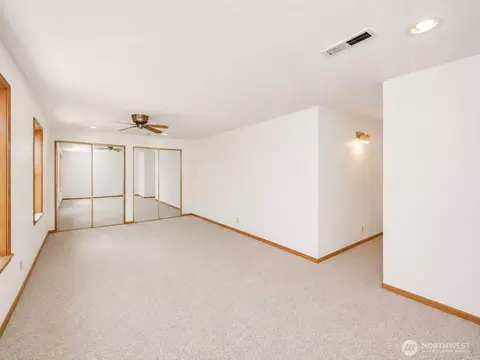 Bedroom - 10820 NE 183rd Ct, Bothell, WA 98011 photo 9 of 10