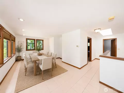 Dining - 10820 NE 183rd Ct, Bothell, WA 98011 photo 2 of 2